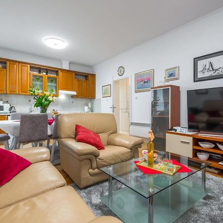 Lovely Apartment ドゥブロブニク エクステリア 写真