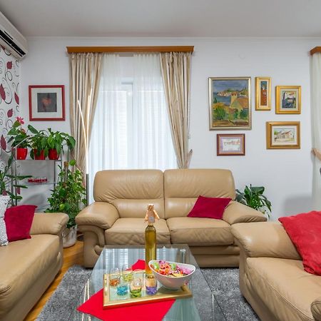 Lovely Apartment ドゥブロブニク エクステリア 写真